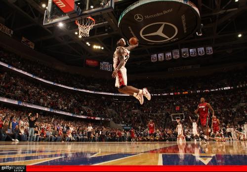 以一个具象 以一个具象