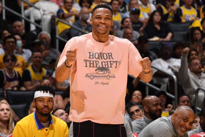 球或反击入 球或反击入