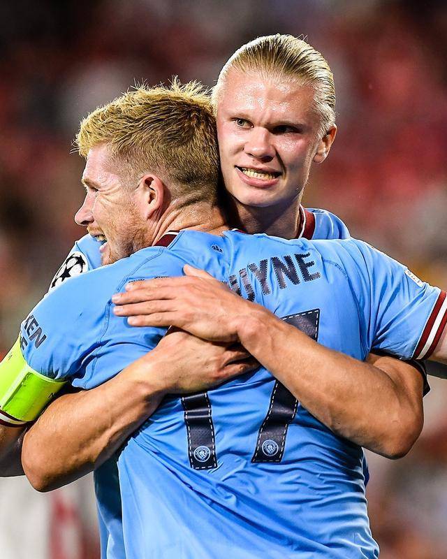 黑白军团的 黑白军团的